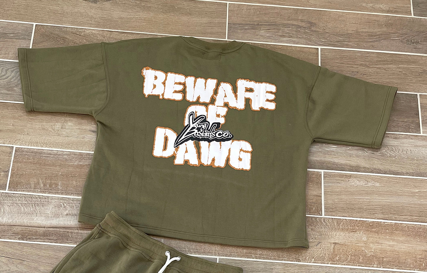 "BEWARE OF DAWG" CROPPED TEE - OLIVE & ORANGE (READY TO SHIP)